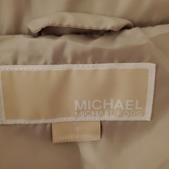 Michael Kors Missy Quilted Anorak Jacket - Picture 11 of 14